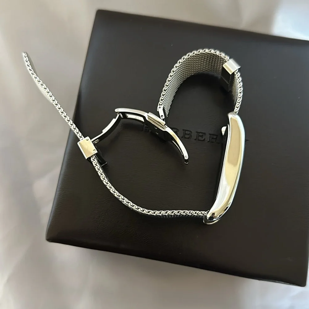 New never used Burberry Watch. Swiss made. - Picture 7 of 8